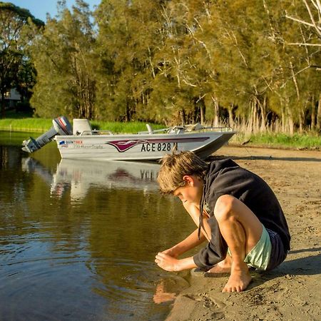 Big4 Wallaga Lake Holiday Park Bermagui Exteriör bild